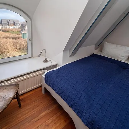 Ferienhaus Ad Fontes Ferienhaus Adfontes App Dach Ost * Wenningstedt-Braderup